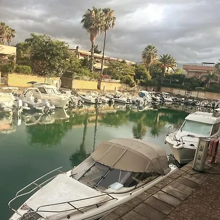 La Perla Di Portorosa Appartement